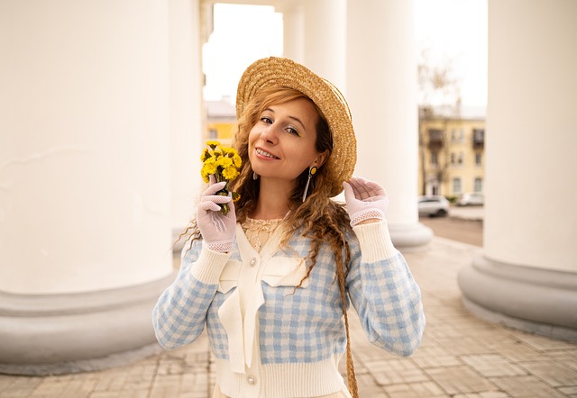 啟德體育園公開主場館內部照片　南看台玻璃幕牆可睹維港.